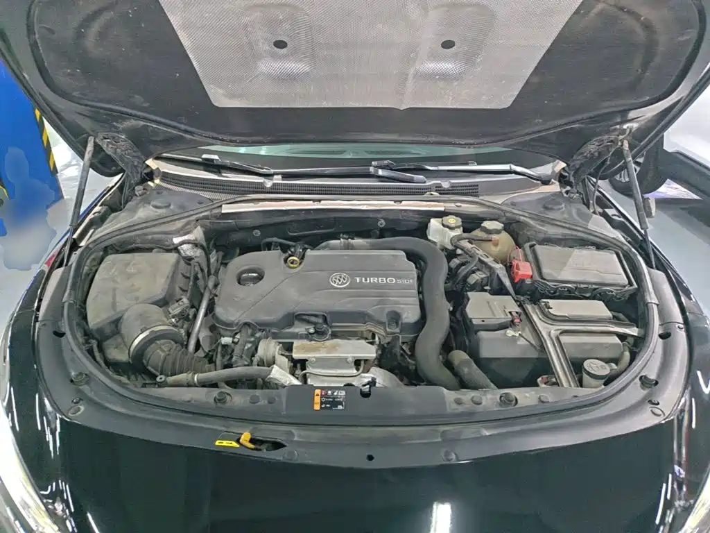 Buick LaCrosse — миниатюра 20