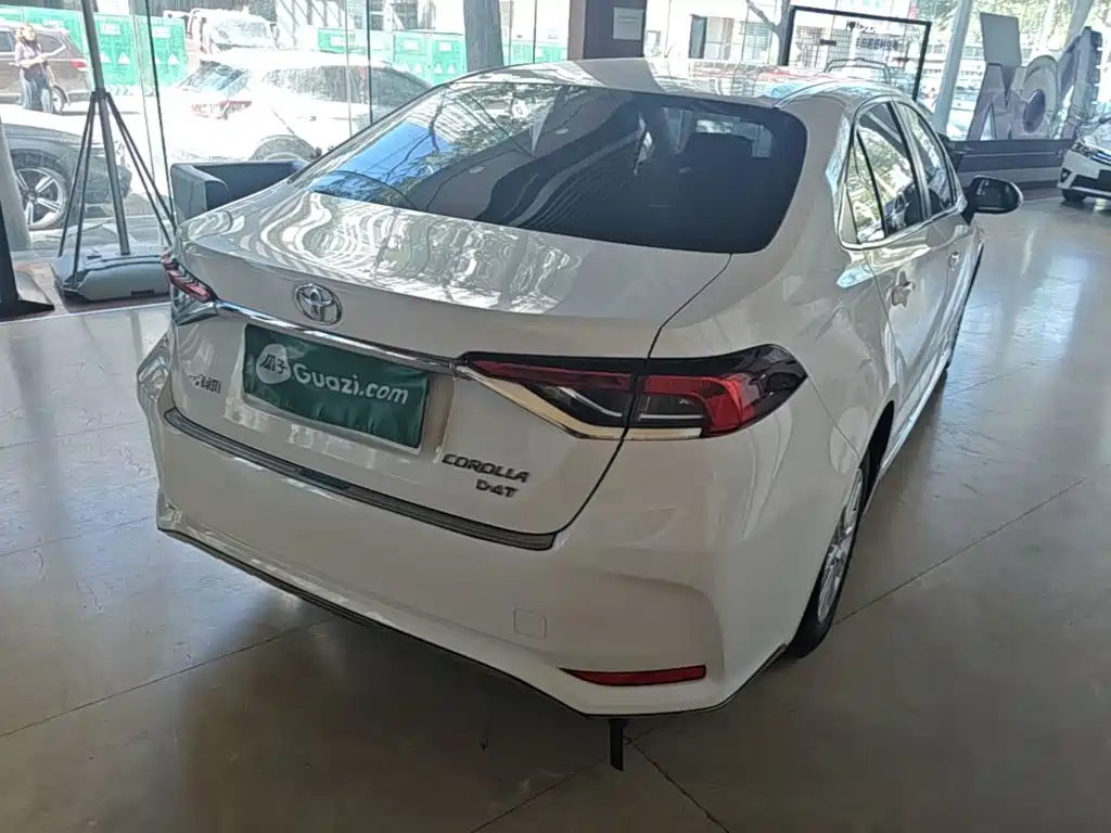 Toyota Corolla — миниатюра 7