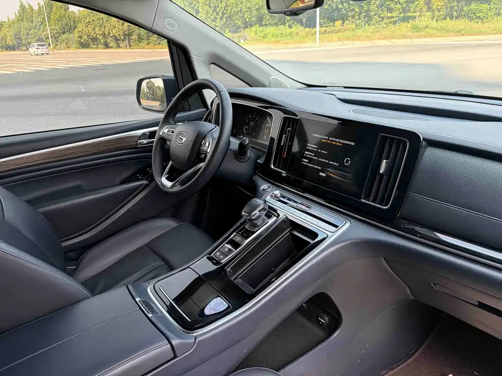 GAC Motor Trumpchi M8 — миниатюра 10