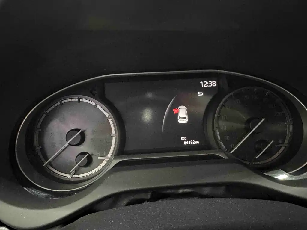 Toyota Harrier — миниатюра 16