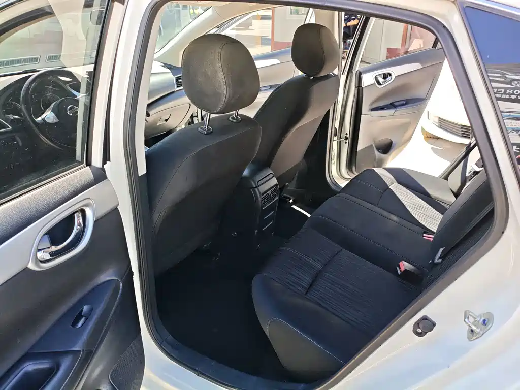 Nissan Sylphy — миниатюра 9