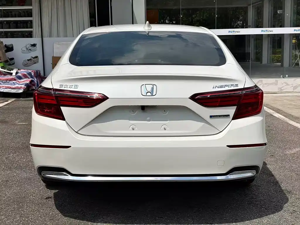 Honda Inspire — миниатюра 7