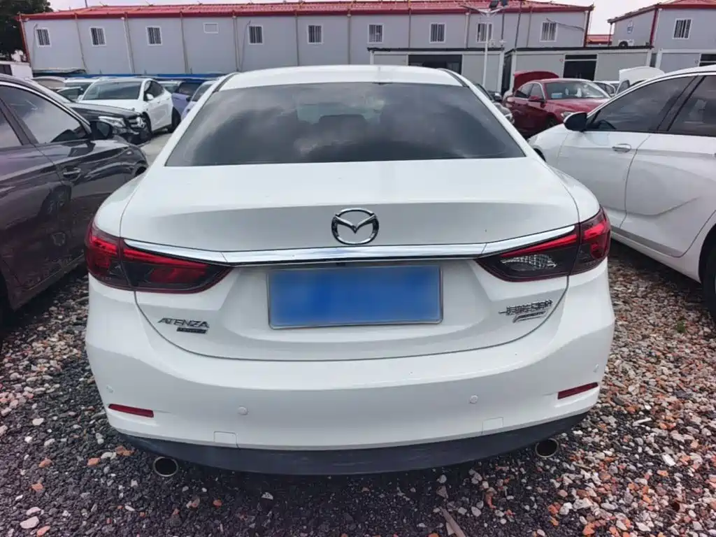 Mazda Atenza — миниатюра 6