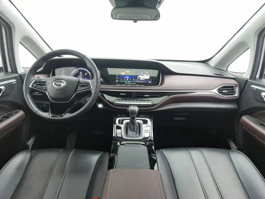 GAC Motor Trumpchi M6 — миниатюра 5