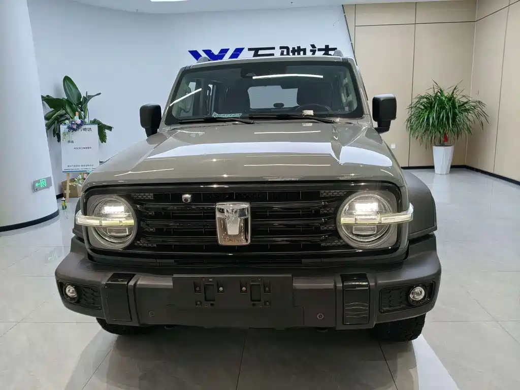 Tank Tank 300 — миниатюра 2