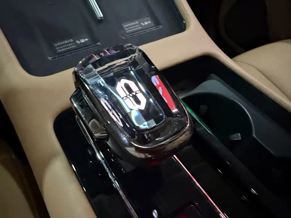 AITO AITO M7 — миниатюра 12
