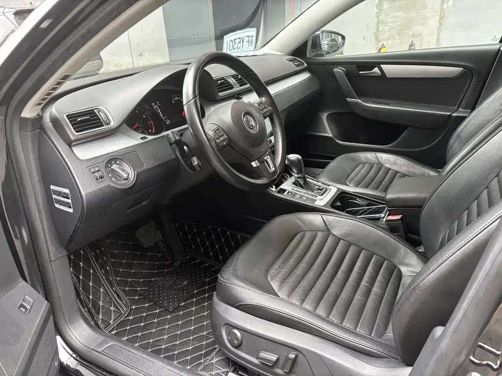 Volkswagen Magotan — миниатюра 4