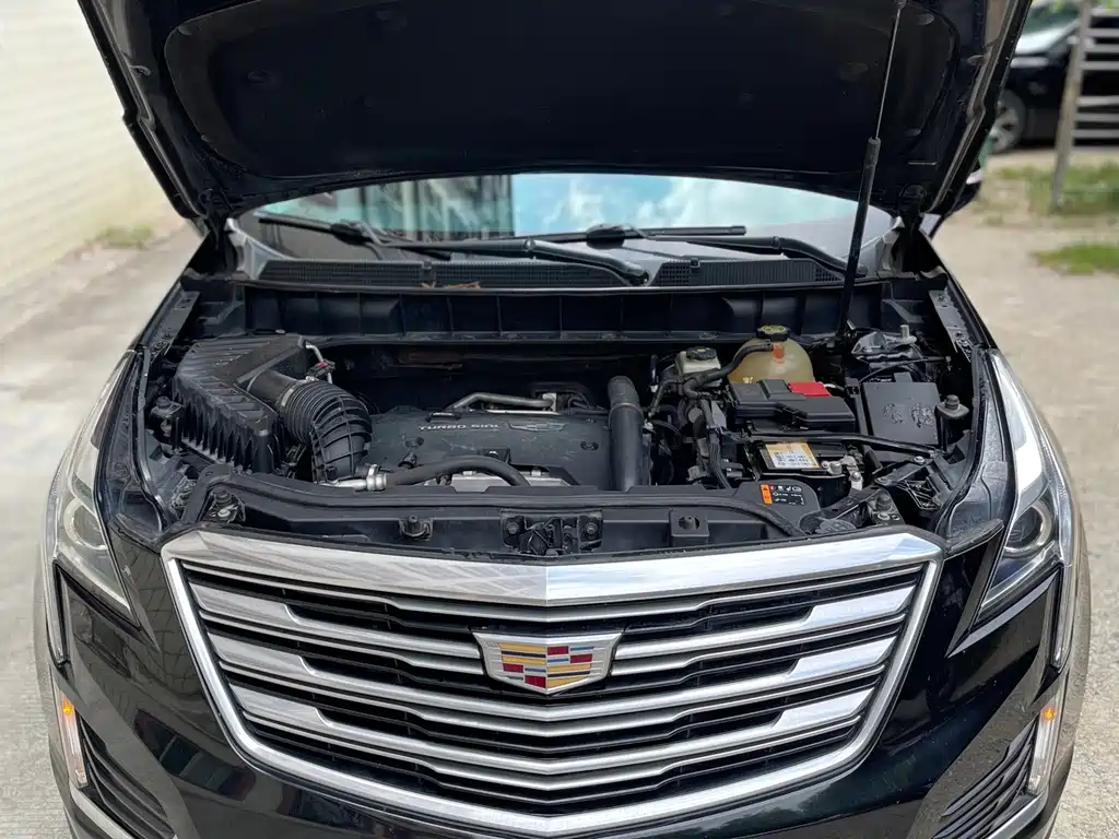 Cadillac XT5 — миниатюра 12
