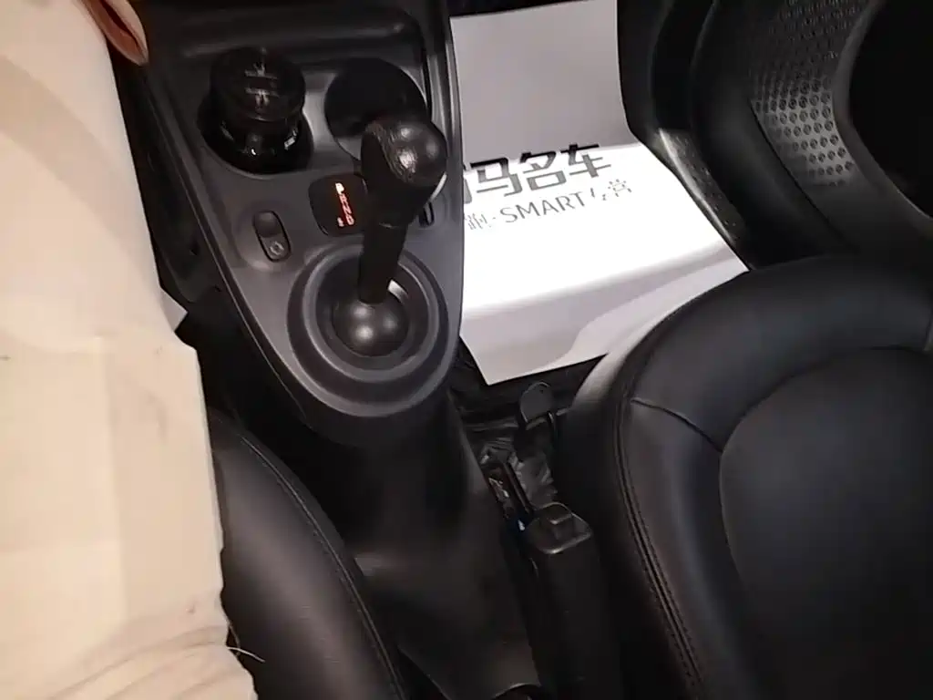 smart Smart Fortwo — миниатюра 14