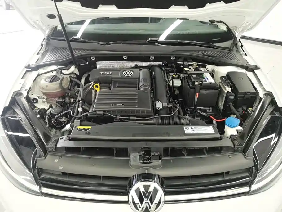 Volkswagen Golf — миниатюра 10
