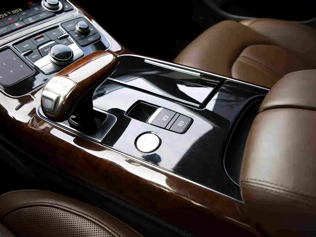 Audi A8 — миниатюра 24