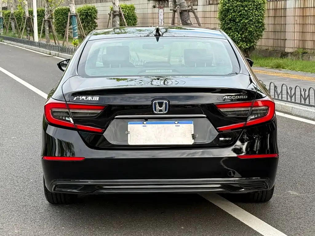 Honda Accord — миниатюра 10