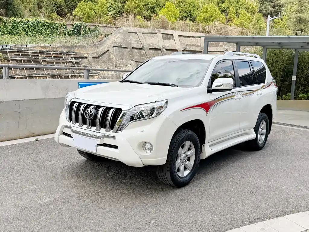 Toyota Prado (Import) 2015