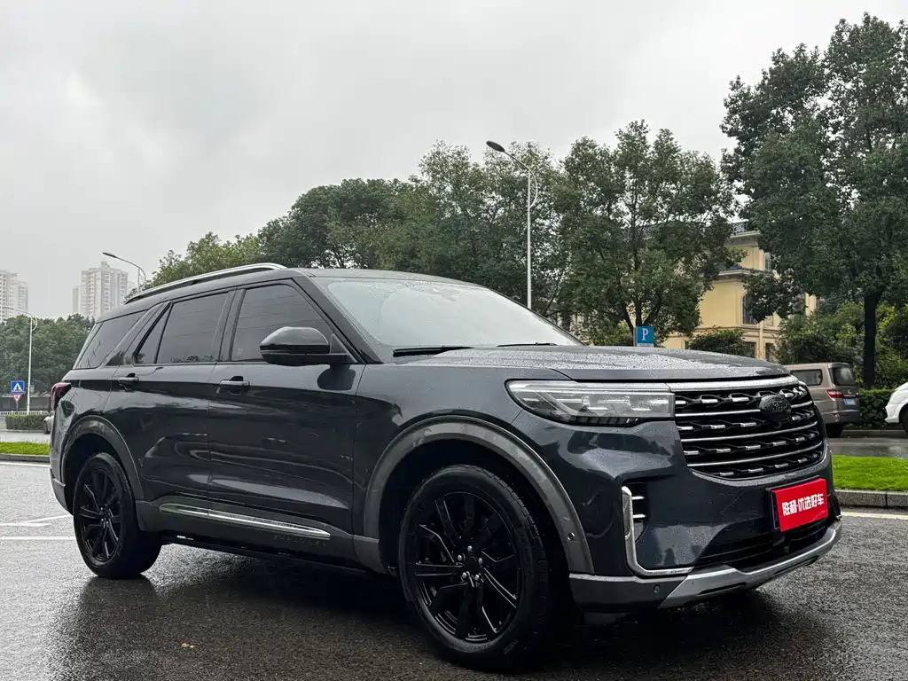 Ford Explorer — миниатюра 3