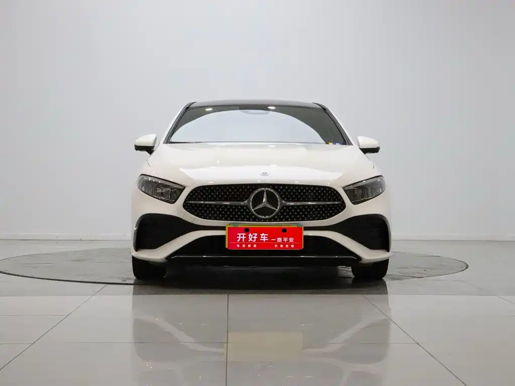 Mercedes-Benz A-Class — миниатюра 2
