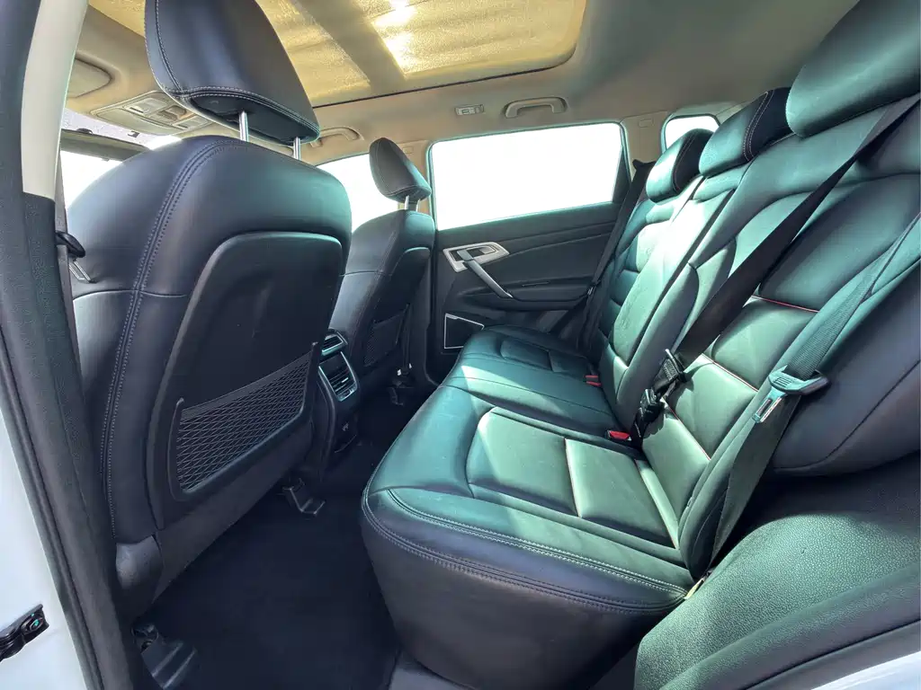 GEELY AUTOMOBILE BOYUE