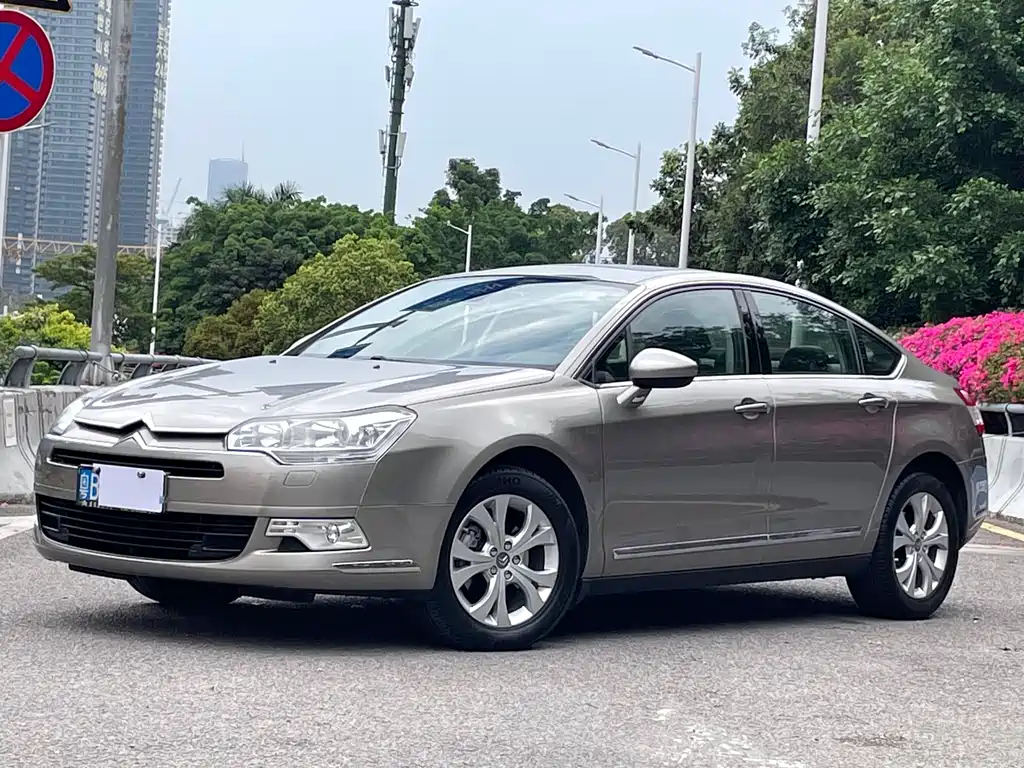 Купить Citroen C5