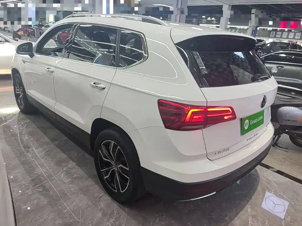 Volkswagen Tharu — миниатюра 5