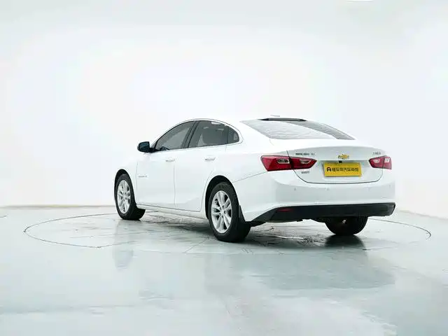 Chevrolet Malibu XL — миниатюра 7