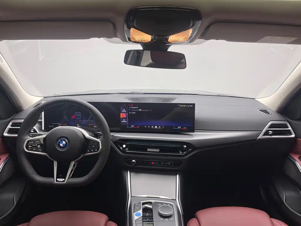 BMW i3 — миниатюра 13