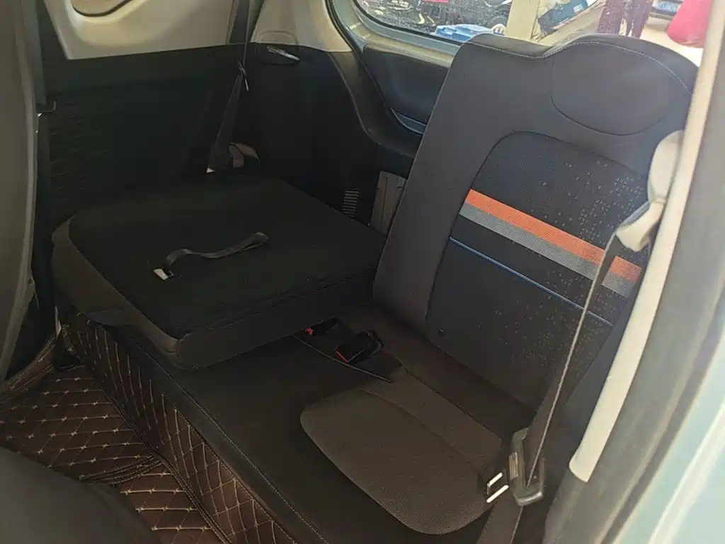 Wuling MINIEV — миниатюра 17
