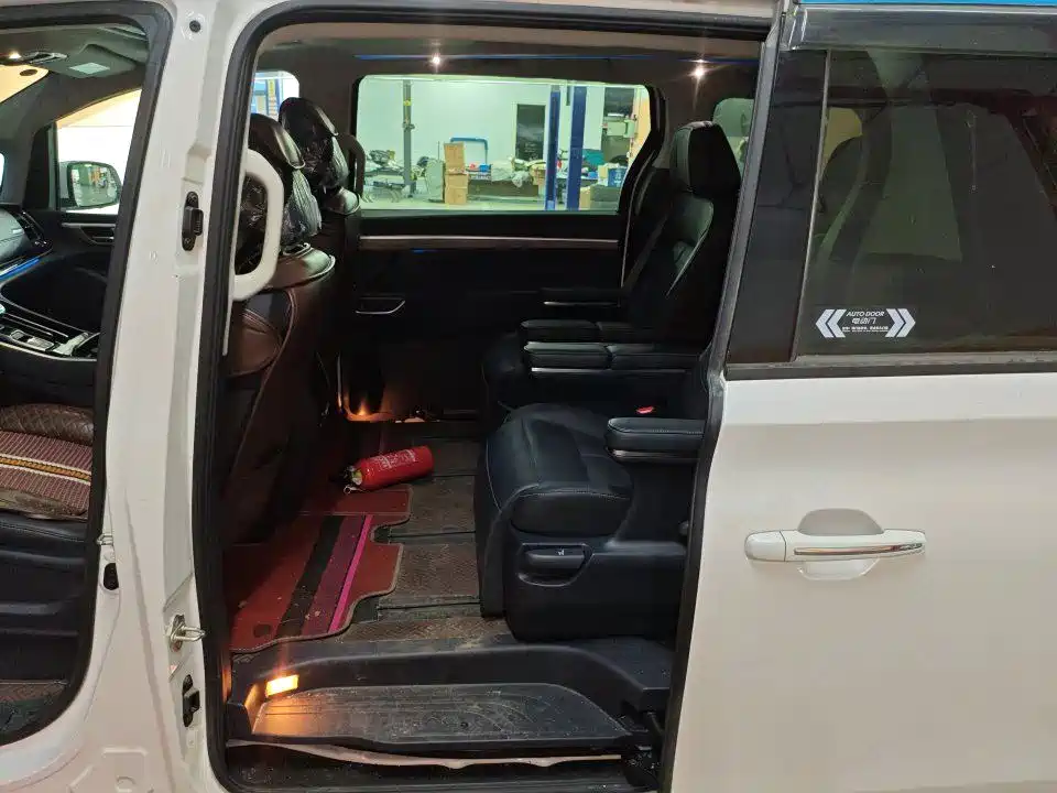 GAC Motor Trumpchi M8 — миниатюра 2