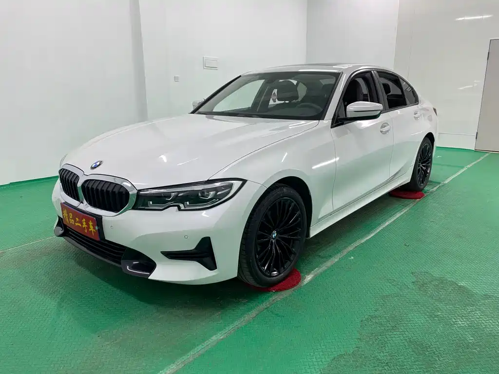 BMW 3 Series 2022