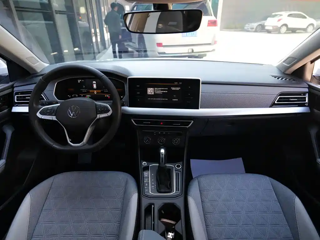 Volkswagen Lavida — миниатюра 6