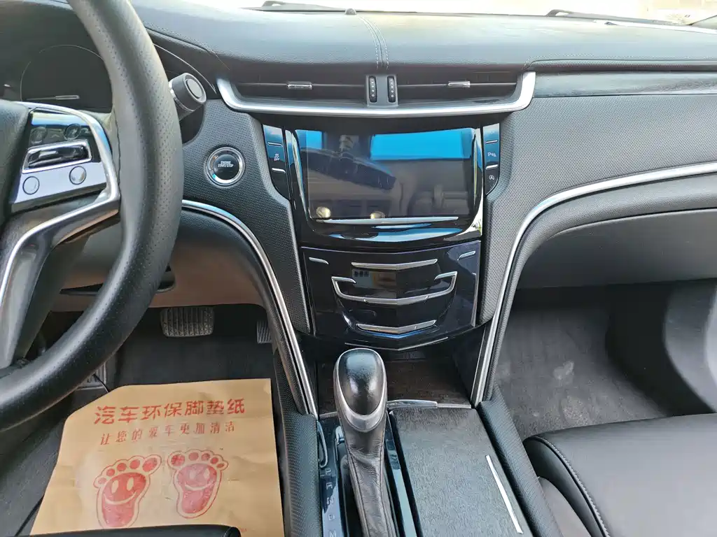 Cadillac XTS — миниатюра 10