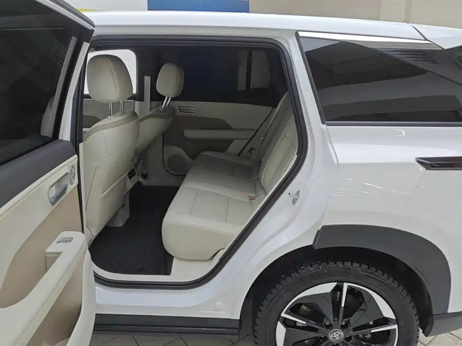 TOYOTA PLATINUM WISDOM 4X