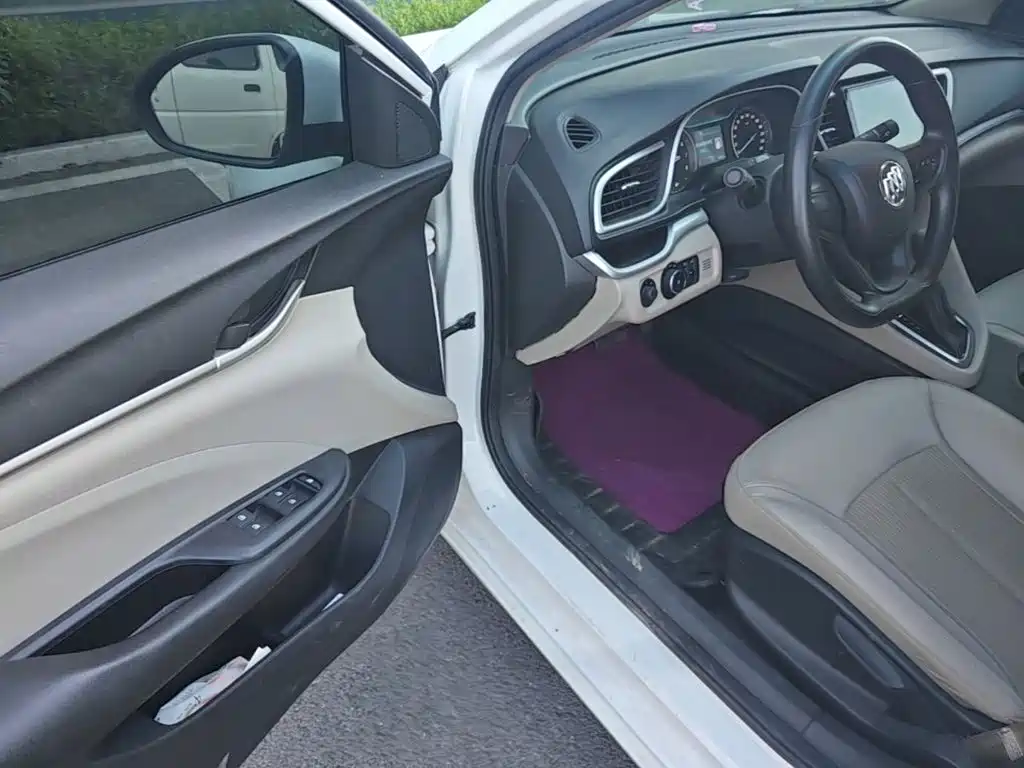 Buick Excelle — миниатюра 16