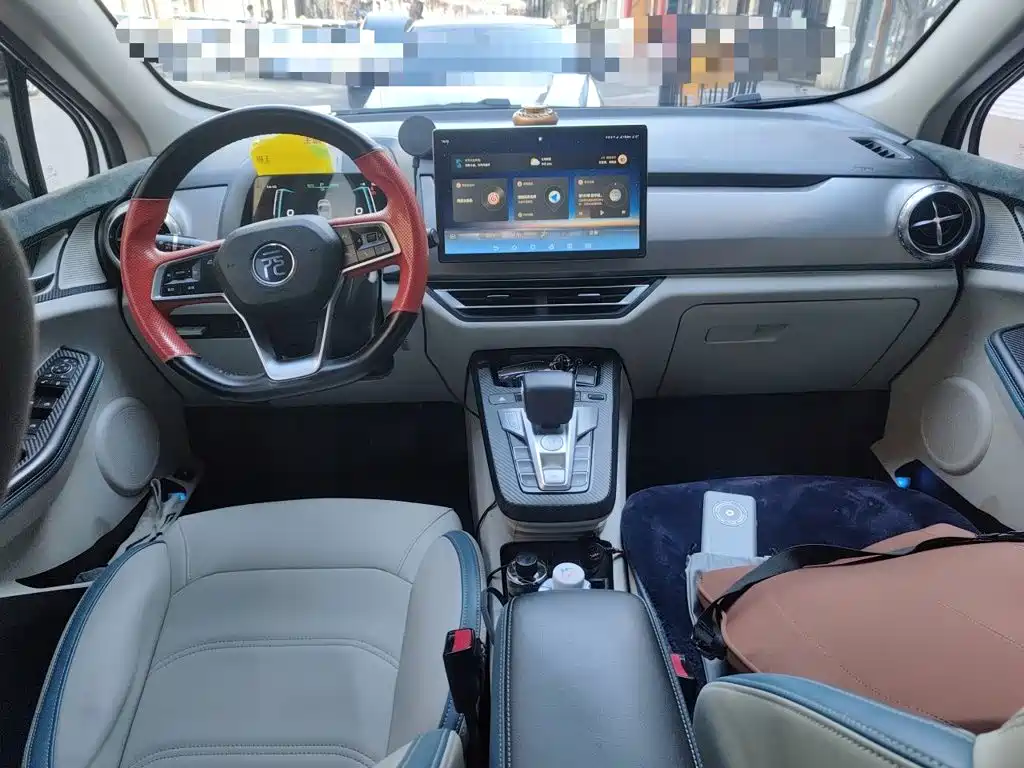 BYD Yuan Pro — миниатюра 5