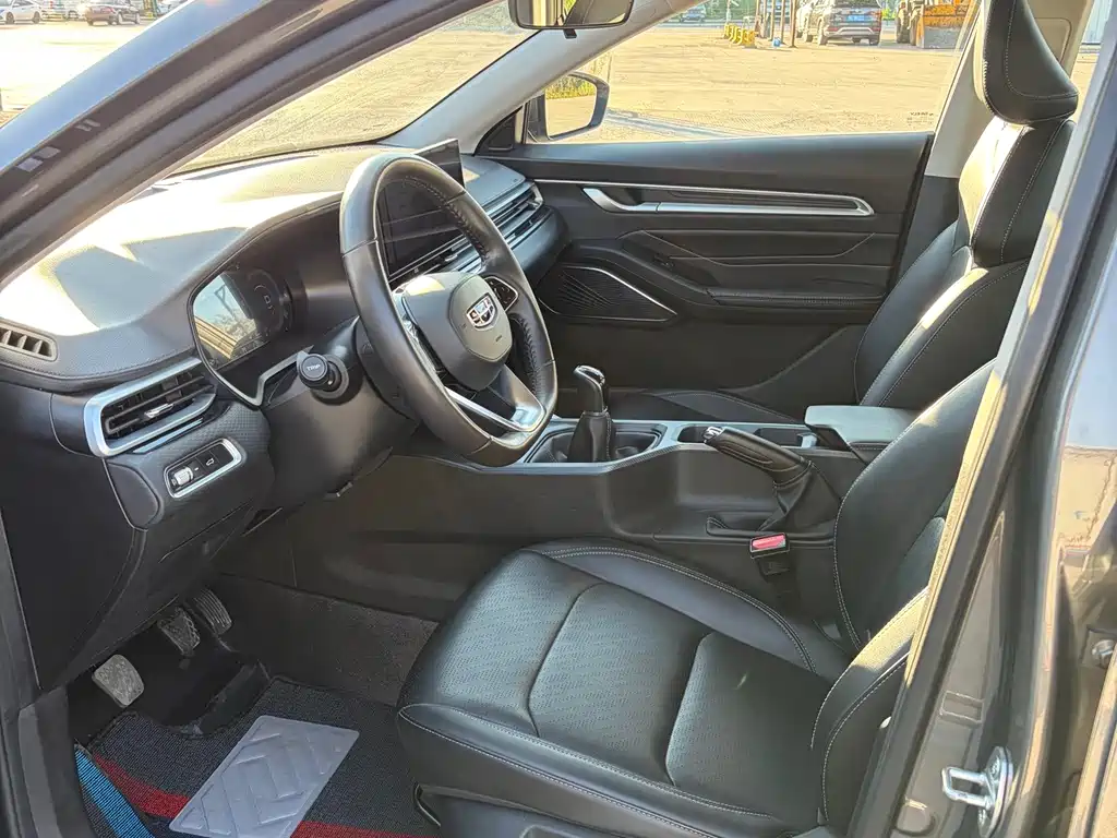 Geely Emgrand — миниатюра 4