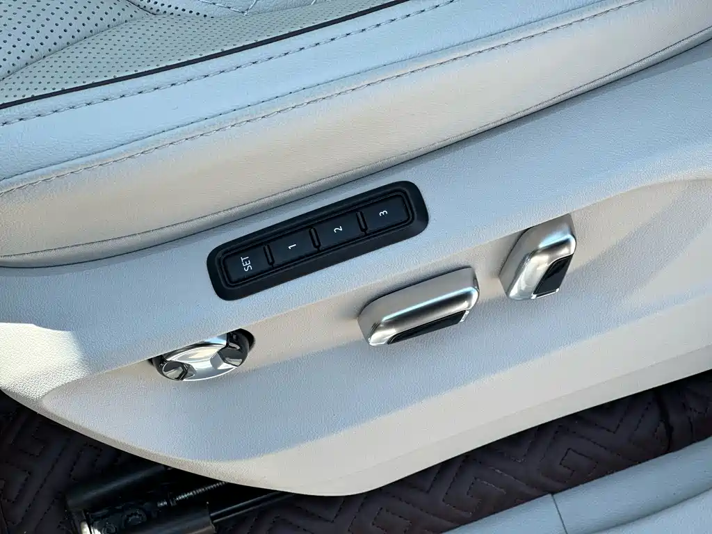 Volkswagen Viloran — миниатюра 5