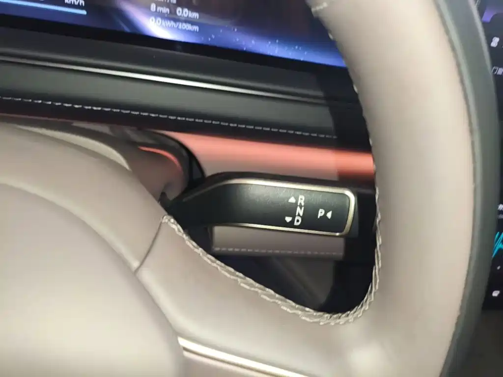 NIO ES8 — миниатюра 14