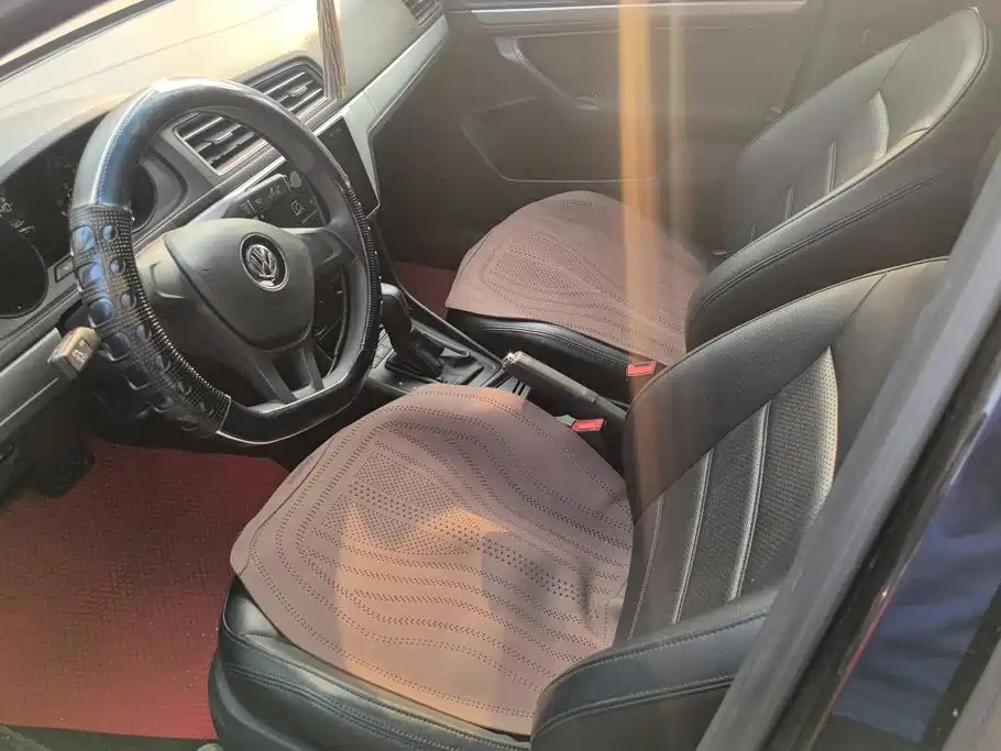 Volkswagen Lavida — миниатюра 9