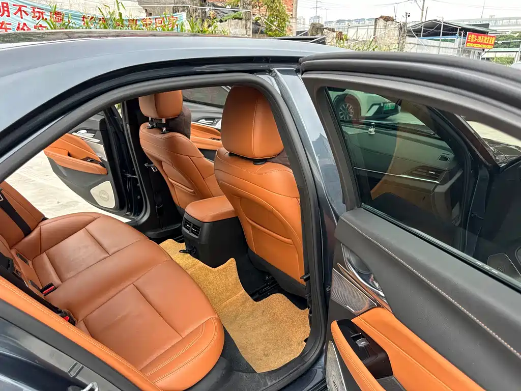 Cadillac CT4 — миниатюра 11