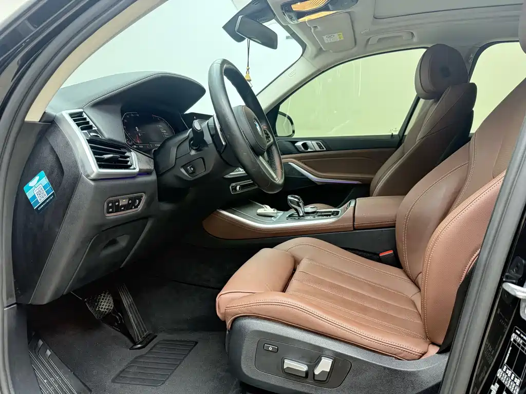 BMW X5 (Import) — миниатюра 12