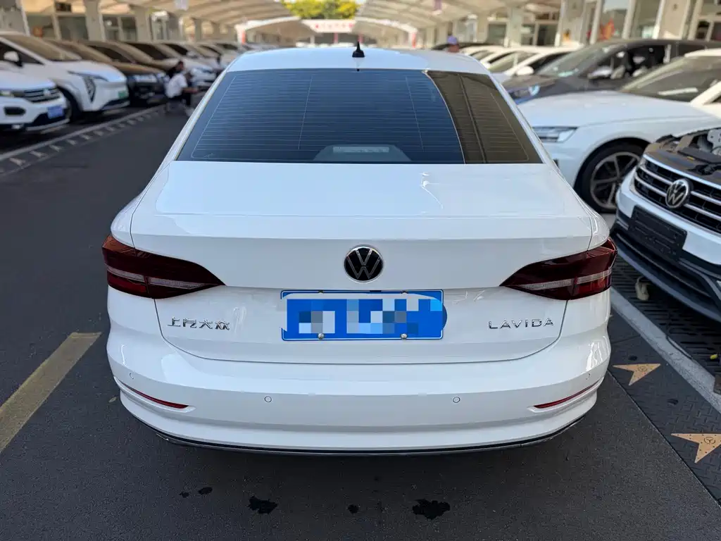 Volkswagen Lavida — миниатюра 12
