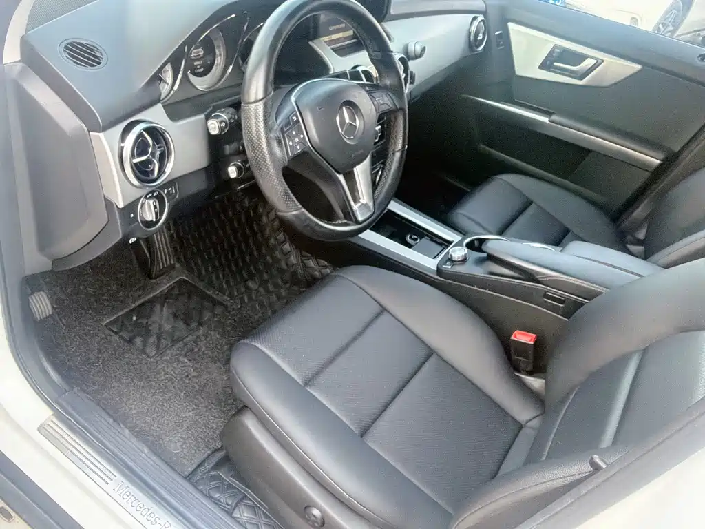 Mercedes-Benz GLK-Class — миниатюра 10