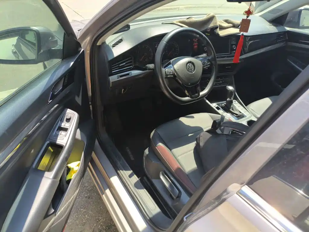 Volkswagen Bora — миниатюра 17