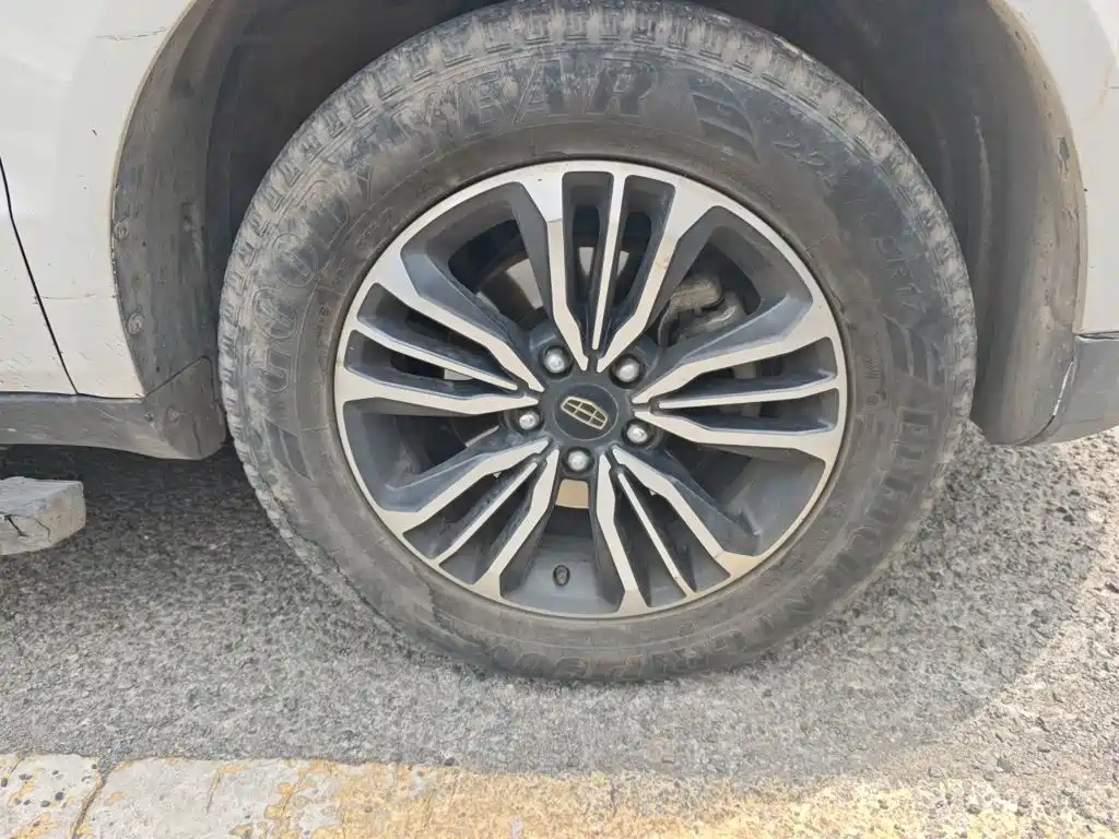 Geely Vision X6 — миниатюра 24