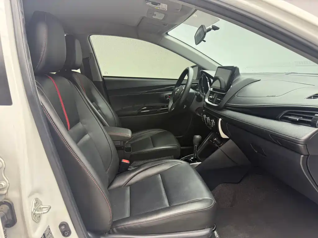 TOYOTA YARIS L ZHIXUAN