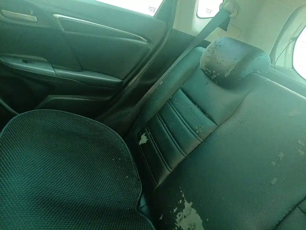 Honda Fit — миниатюра 13
