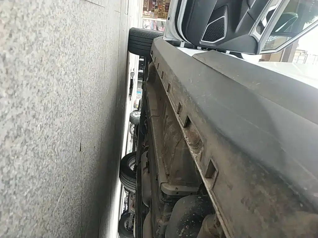 Geely Emgrand GS — миниатюра 22