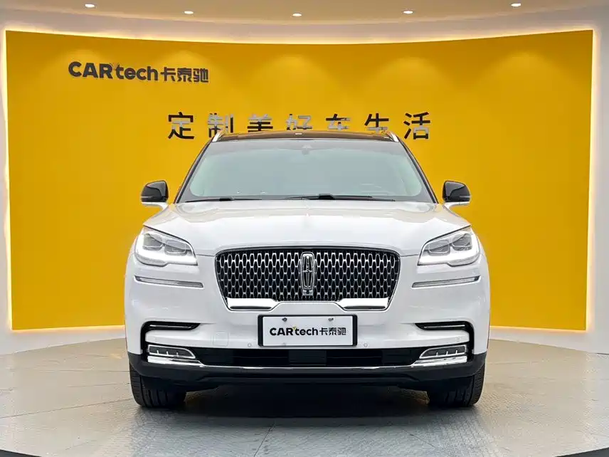 Lincoln Aviator — миниатюра 2