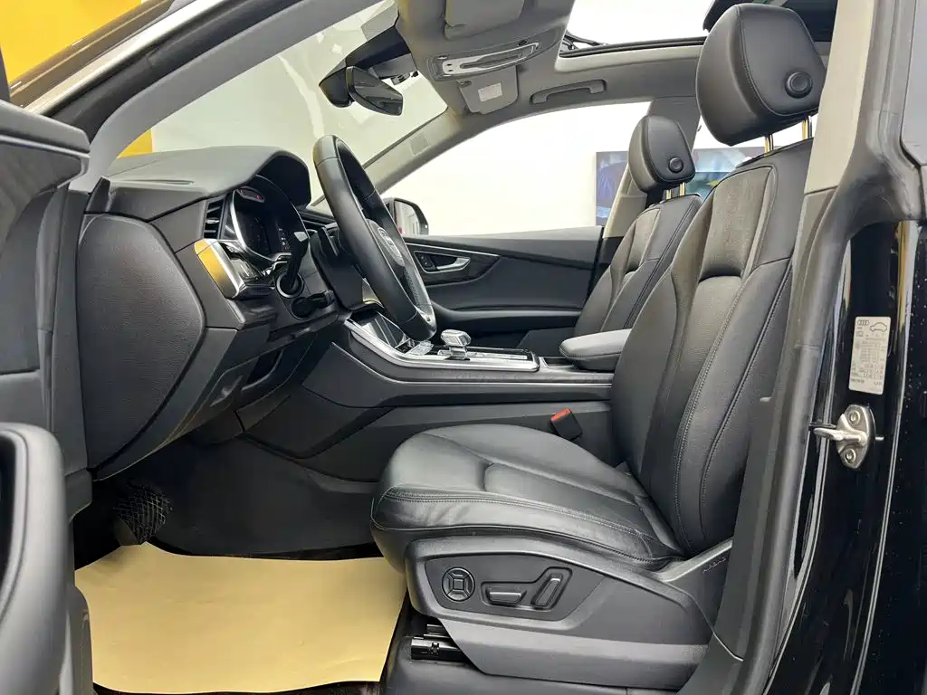 Audi Q8 — миниатюра 22