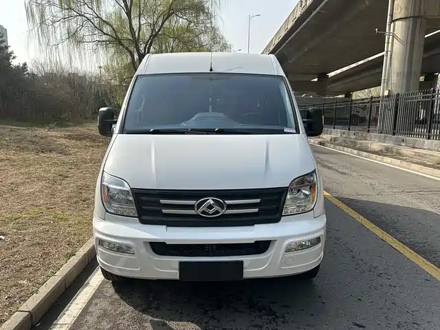 SAIC MAXUS XINTU V80