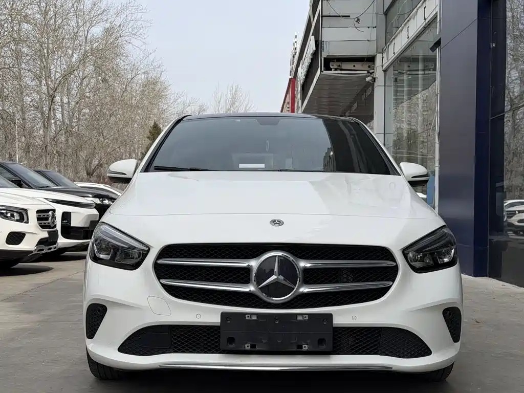 Mercedes-Benz B-Class B 2020 B 200 Fashion