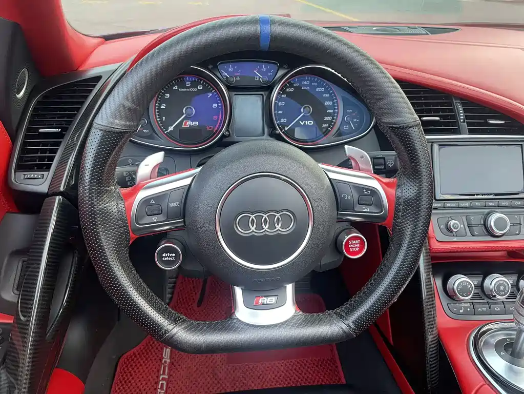 Audi R8 — миниатюра 11